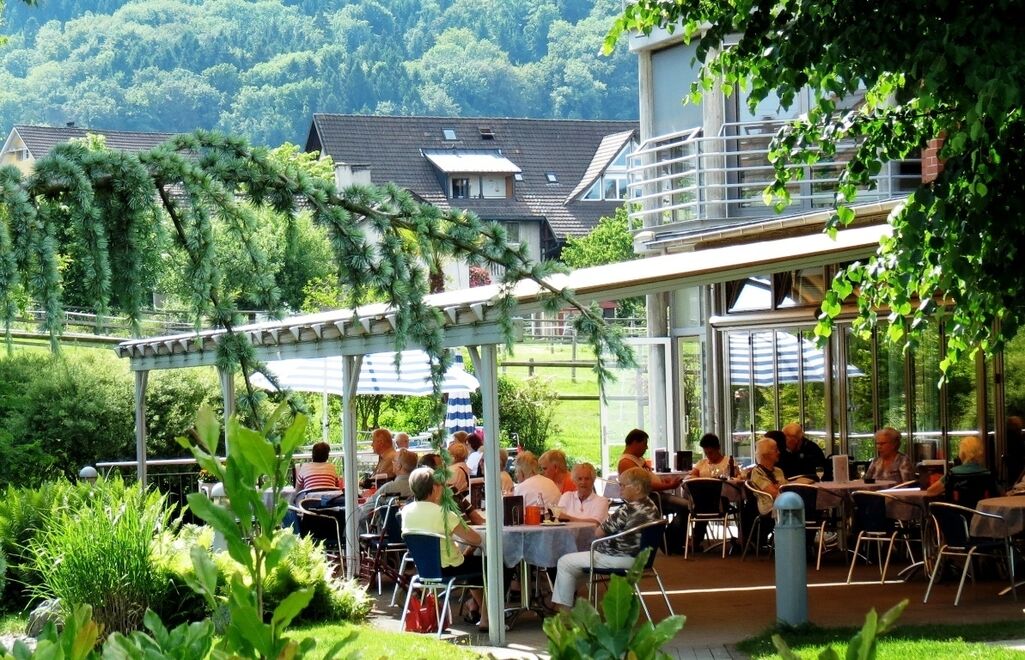 Foto von Alters- und Pflegeheim im Brühl