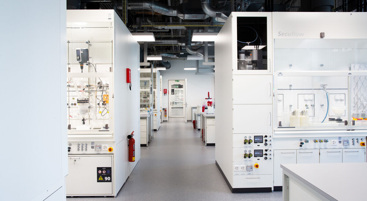 Foto von Dottikon Exclusive Synthesis AG